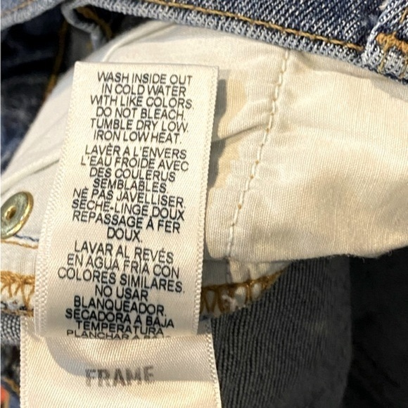 FRAME  Le Cutoff Valle Tulip Hem Denim Shorts - Picture 10 of 10